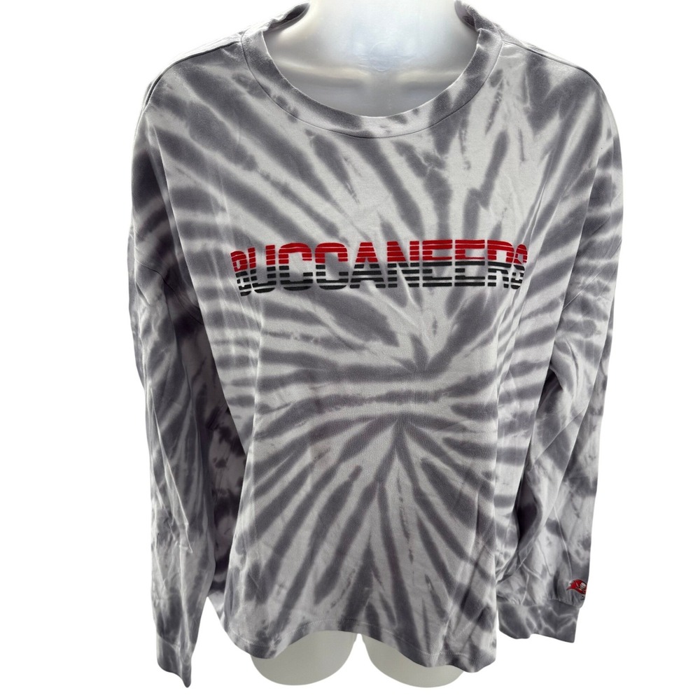 Wear Erin Andrews Tampa Bay Buccaneers Tie Dye Long Sleeve NFL Shirt‎ Large NEW